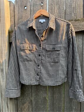 Evereve Black & White Gingham Cropped Button-Front Jacket